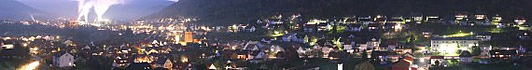 Panoramabild Schneeberg bei Nacht